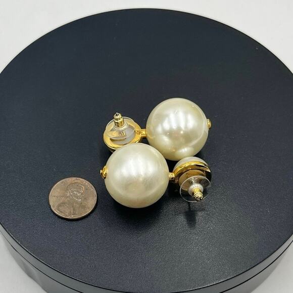 Lele Sadoughi Designer Large White Faux Pearl Double Drop Pierced Earrings - Picture 4 of 12